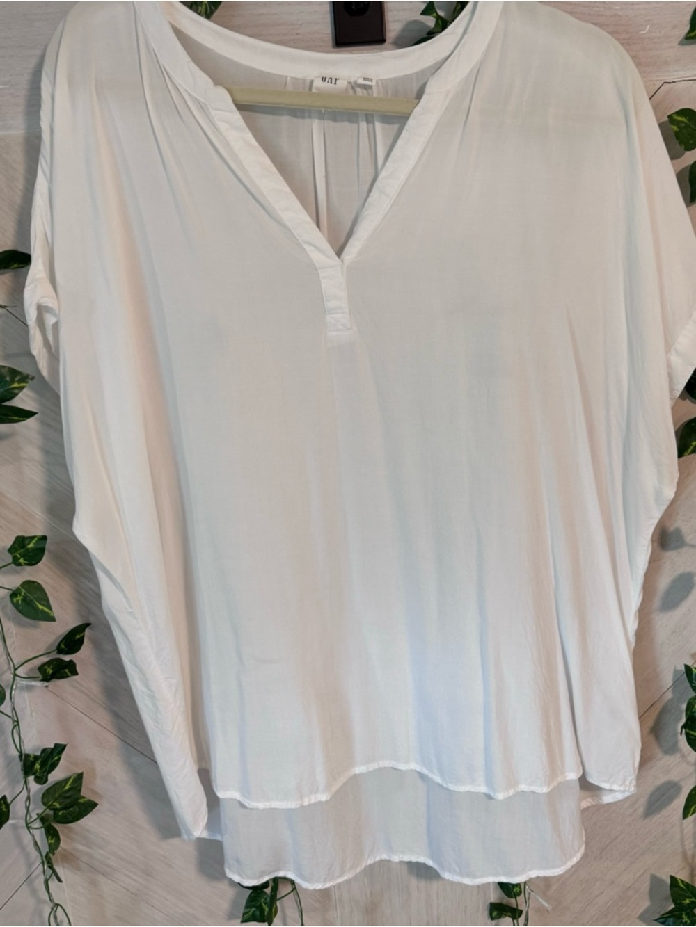 GAP White XXL Button-Front Shirt